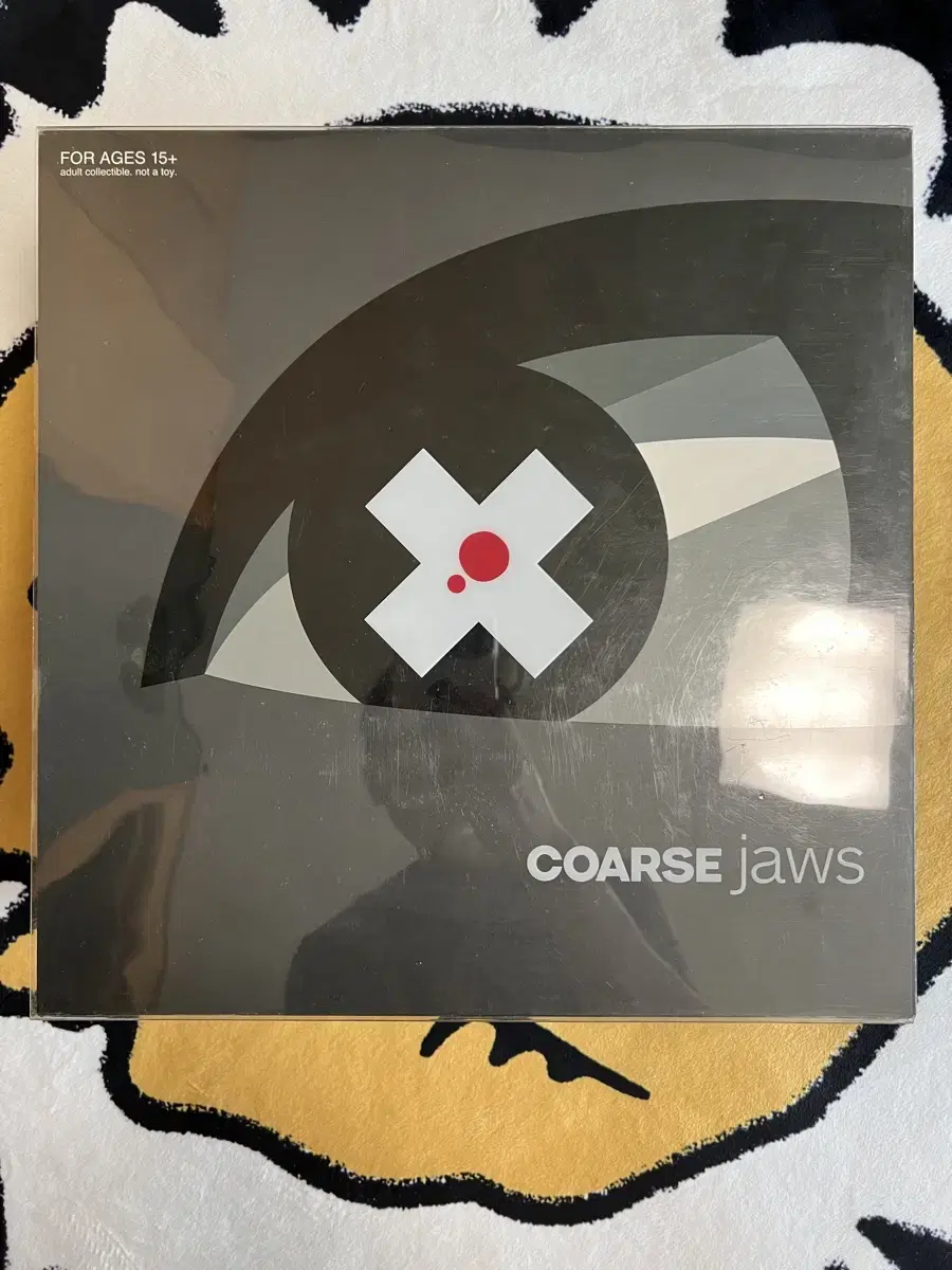 Coarse jaws pain ver 아트토이